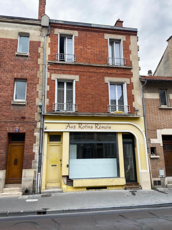 Les Rotins - Logements Climatises - Cathedrale A 2 Pas Reims Exterior foto